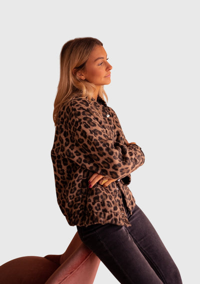 Elodie | Stylowa Kurtka w Print Lwa
