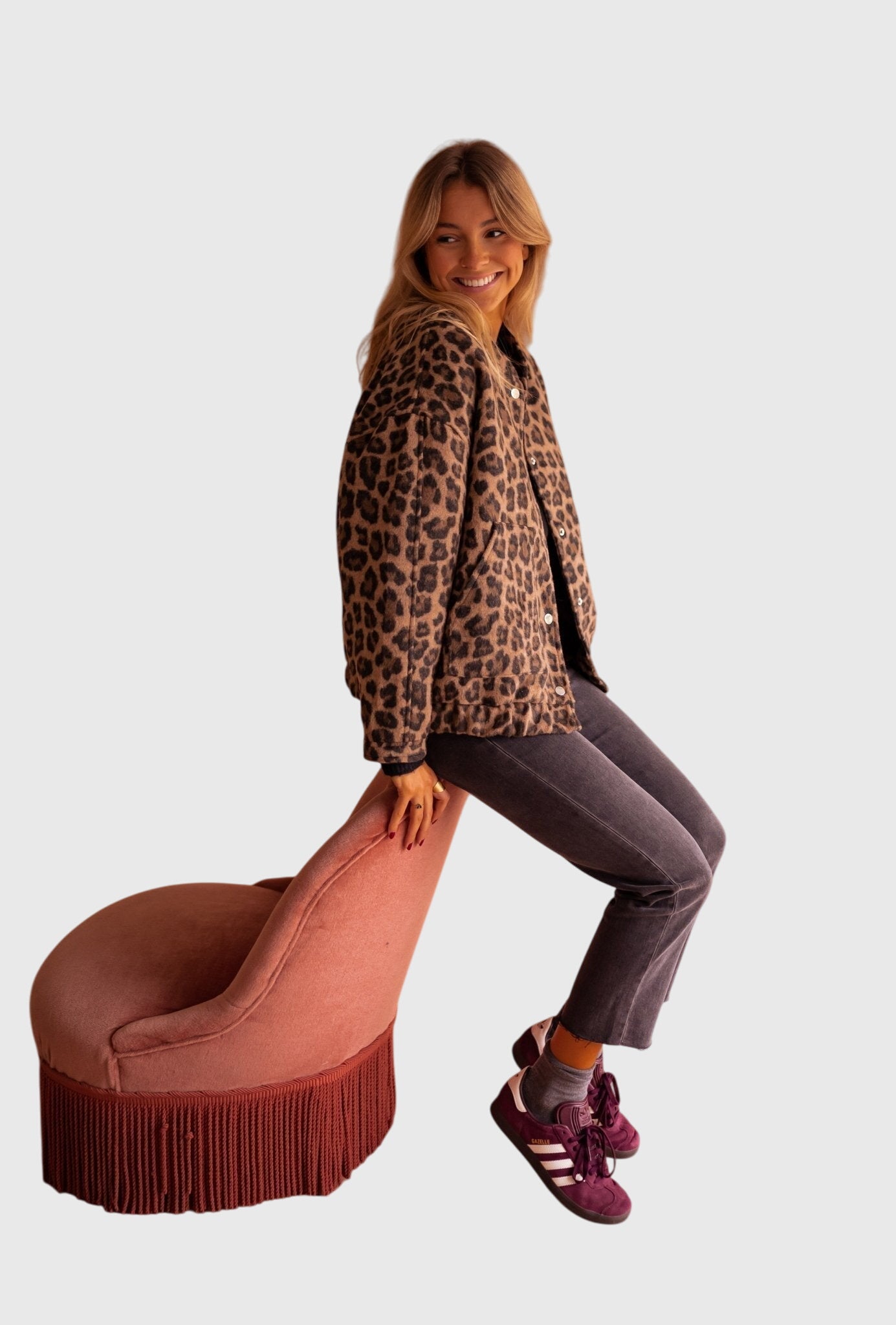 Elodie | Stylowa Kurtka w Print Lwa